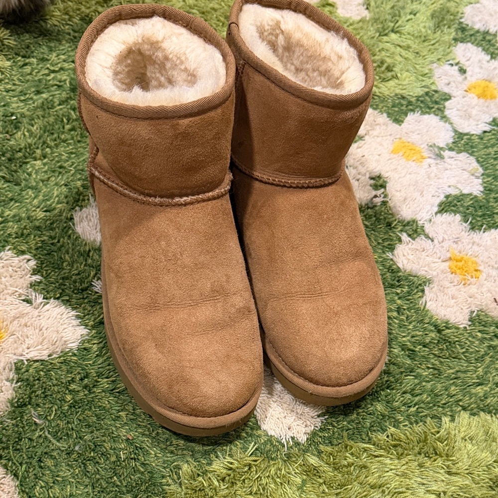 Ugg Boot - image 2